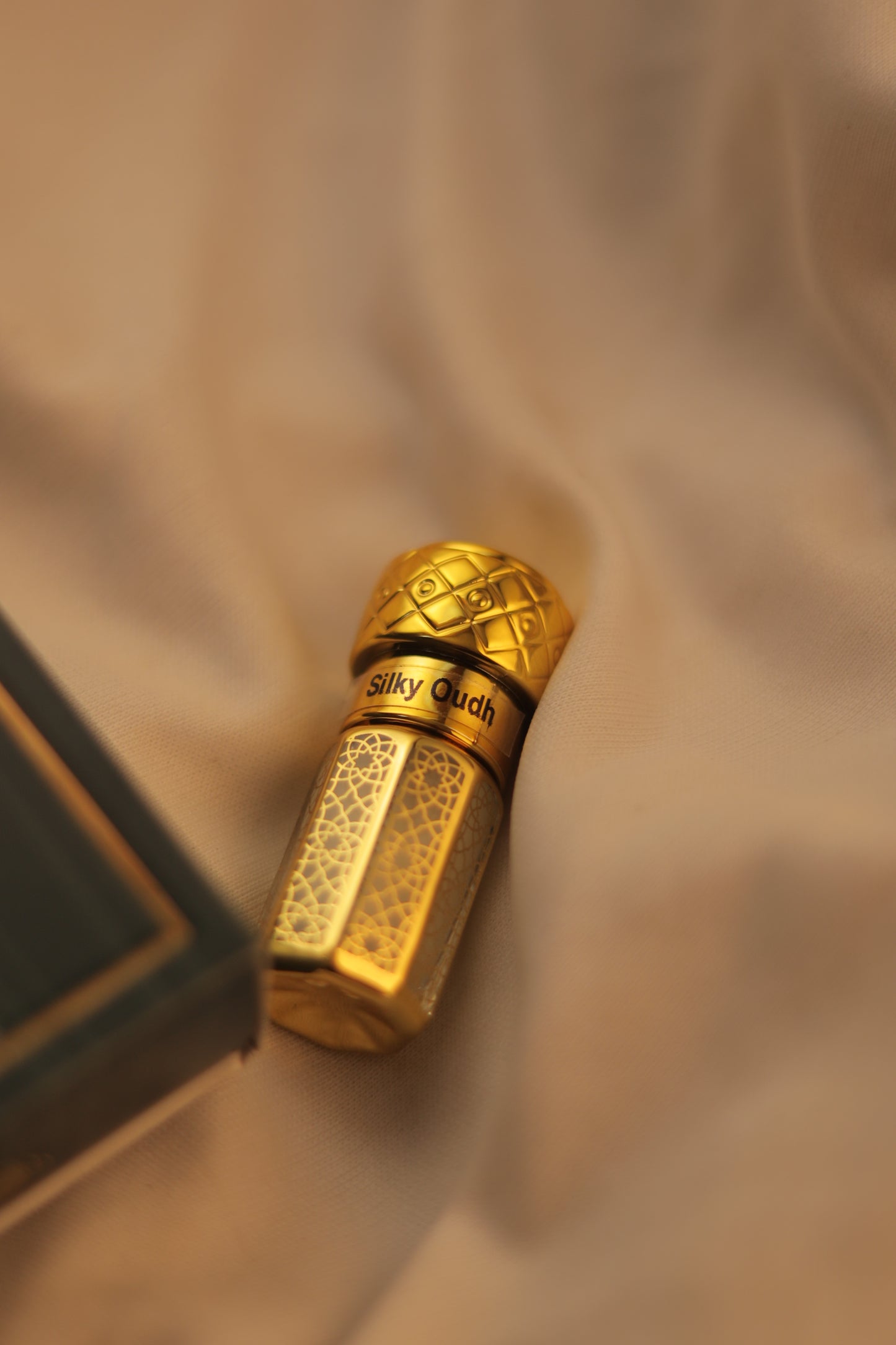 Silky Oudh