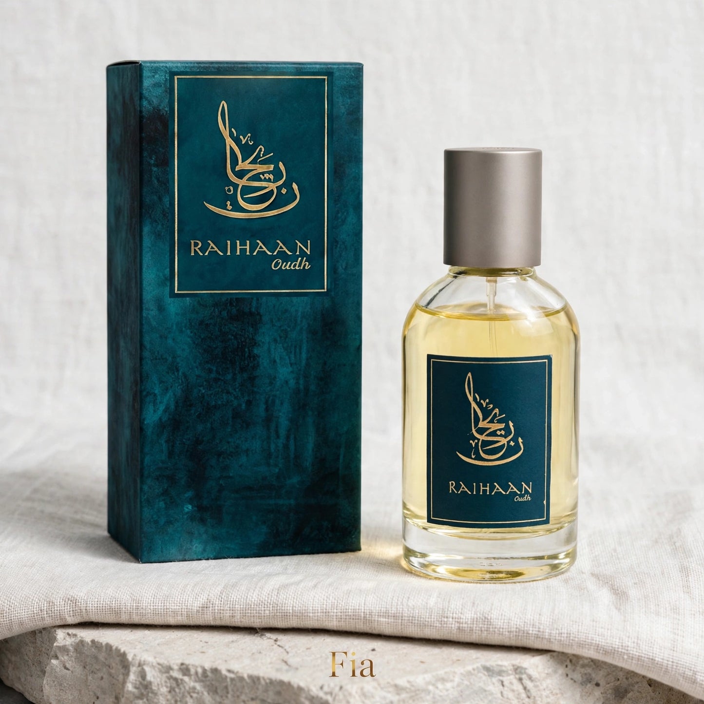 FIA Fruity Floral perfume